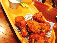 -Hooley's活利仕西餐厅(珠江新城店)
