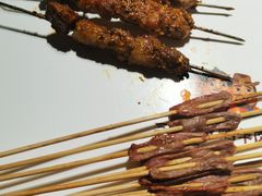 -三个大叔烤羊肉串·炭炉砂锅菜(西三旗店)