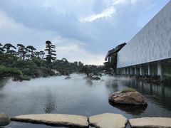 -罗红摄影艺术馆