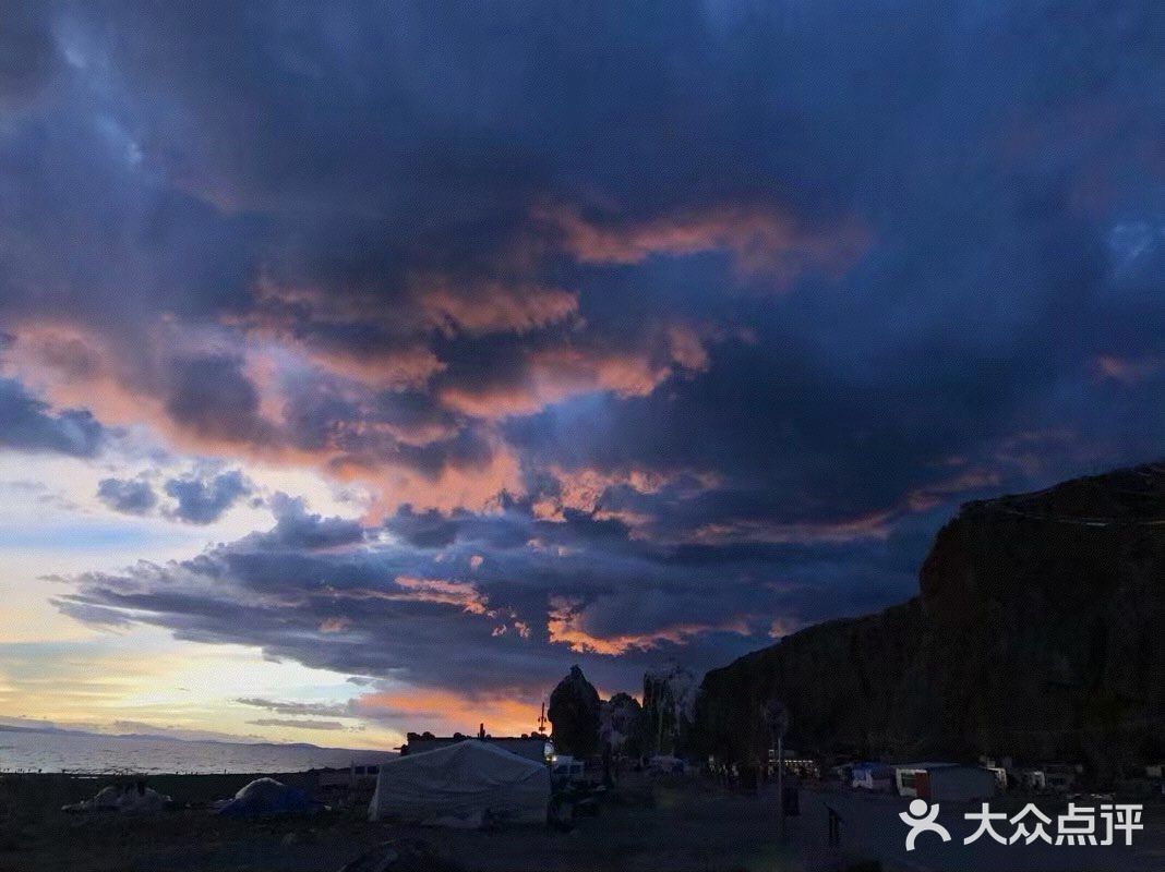 纳木错的傍晚 这一生一定要去一次纳木错，看起来不靠谱