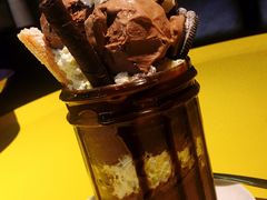 爆炸冰激淋巧克力-MIKAKU(万达广场上海宝山店)