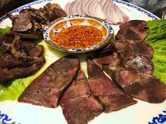 马肉马肠拼盘-一个勺子新疆锡伯主题私房菜(红墙巷49号院店)