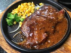 -玛格萝妮比萨屋(四平店)
