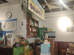 -丽虹云南过桥米线(兴工街店)