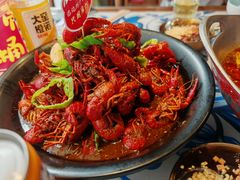 -川流不息·地道川菜·小龙虾(新松江路店)