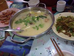 android_upload_pic-泸沽肴(泸沽湖大洛水村农村信用社旁店)