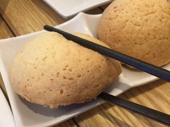 酥皮焗叉燒包-添好运点心专门店(百老汇店)