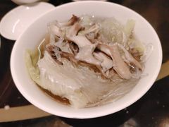 舞茸菇粉丝杂菜煲-北京四季酒店·采逸轩