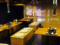-炙忧烤肉屋(中国铁建广场店)