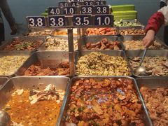 -同济大学本部学苑饮食广场