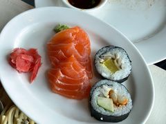 -澳门旅游塔360°旋转餐厅(南湾湖广场店)