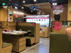 大堂-海底捞火锅(雄峰城店)