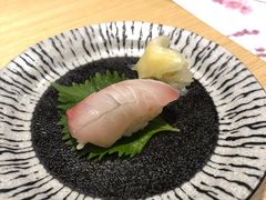 鰤鱼寿司-紫· 割烹  Kappo Murasaki