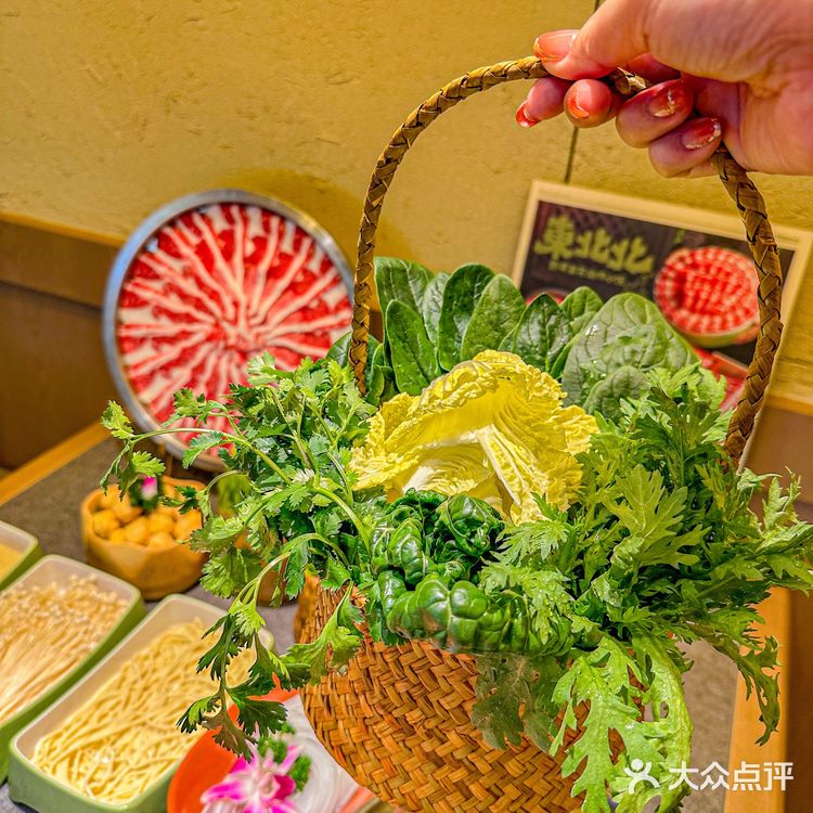 新出的野韭菜花涮肉好吃吗❓❓