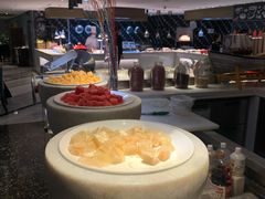 -上海滴水湖皇冠假日酒店
