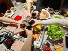 -海底捞火锅鲜切牛肉主题店(长寿路店)