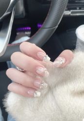 -初心纹眉洗眉·美睫专业店