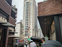 -南京西路(地铁站)