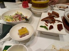 -贝勒爷·酥不腻烤鸭