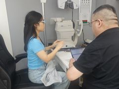 -北京眼镜城