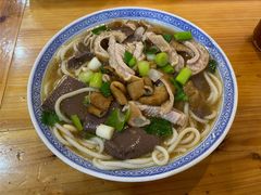 -锦泓老字号猪脏粉(东联大厦店)