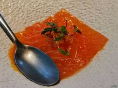 三文鱼温泉蛋配鱼子-Solo(衡山路店)