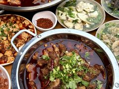 -大众跷脚牛肉馆·非遗传承单位(峨眉山店)