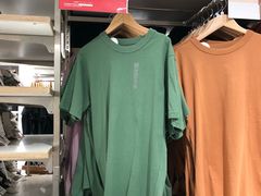 -优衣库(北京万柳华联购物中心店)