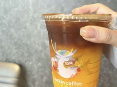 -瑞幸咖啡(大连罗斯福广场一层店)