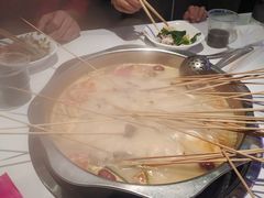 -佰人王串串香火锅(洋珠巷店)