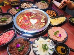 -谭鸭血老火锅(图书馆店)