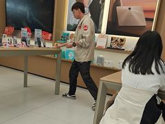 -OPPO体验店(广州荔湾区领展广场店)
