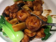 三鲜面筋煲-姜君·千岛湖鱼头馆(浦东大道店)
