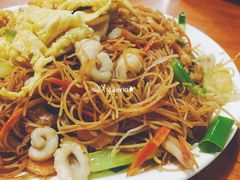 海鲜炒粉-温州一家人美食(西木头市店)