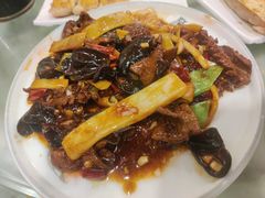 爆三样-福荣居褡裢火烧京味家常菜(西四店)