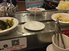 -咕叽咕叽自助烤肉小火锅(茂业清扬店)