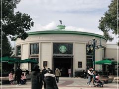 -星巴克(迪士尼小镇店)