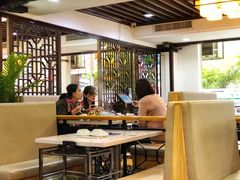 大堂-潮泰牛肉火锅 · 创于1992年(车公庙店)