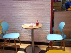 用餐区-DQ·蛋糕·冰淇淋(周浦万达店)