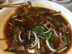 -赶海部落海鲜城(海阳路店)