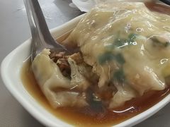-后街女孩肠粉店