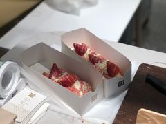 草莓魔法棒-奈雪的茶(湖滨银泰in77C区PRO店)