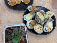 -蚝抵食·湛江生蚝(湾北路店)