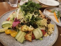 -Mark&Mars Restaurant