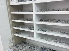-美空眼镜·星趣控·新乐学·控优点合作店(周浦万达店)