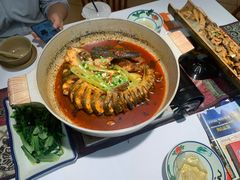 -刘姐啤酒鱼民族演艺餐厅(西街总店)