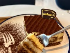 -LAVAZZA拉瓦萨咖啡(上海金融街店)