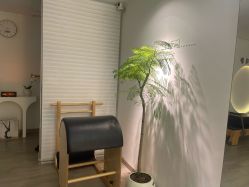 -闺蜜瑜伽·普拉提女性塑形馆