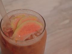 乌龙草莓红芭乐-农畉LONFOOD(福田星河COCOPark店)