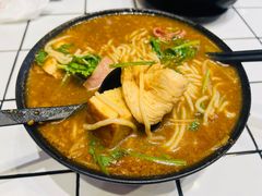 -肥汁米蘭香港米线(长宁来福士店)